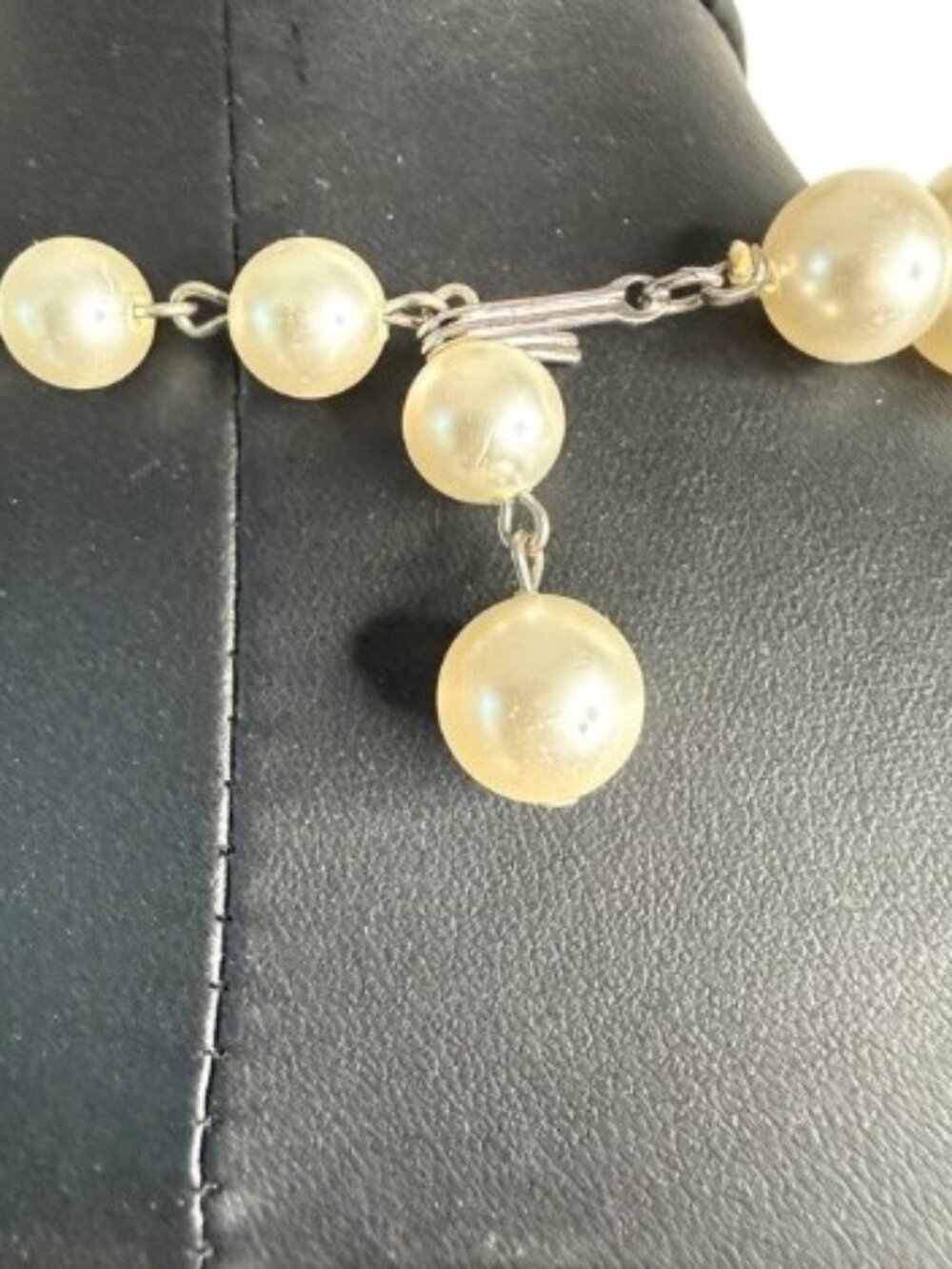 Vintage Silver-Tone Faux Pearl Choker Necklace - Picture 7 of 8